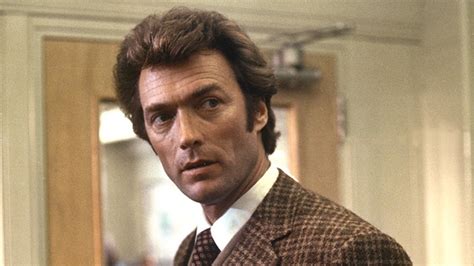 Dirty Harry! A Gritty Thriller With Unforgettable Action Sequences and Clint Eastwood's Iconic Performance!